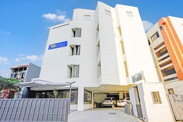 Fabhotel Prime Sky Light