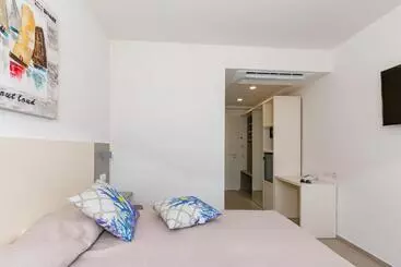 Hotel Caramare