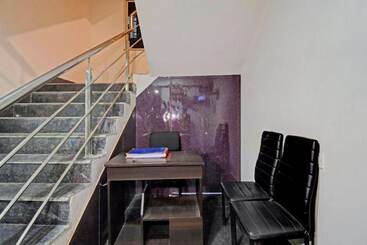 בית מלון כפרי Goroomgo Royal Galaxy Newtown Kolkata