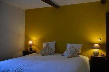 민박 La Renardière   Chanly