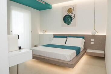 Nocleg ze śniadaniem Il Faraglione   Suite Di Charme