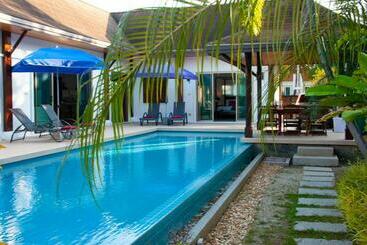 Bungalows Villa Dinadi