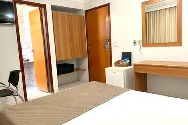 Ipê Plaza Hotel Ltda