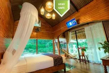 Tam Coc Lion Kings Hotel & Resort