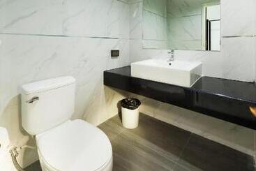 בית מלון כפרי B