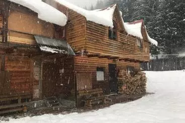 Majatalo Shelest Vody