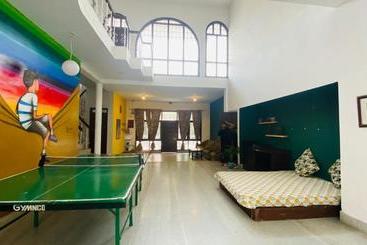 هاستل Theresidencyinn