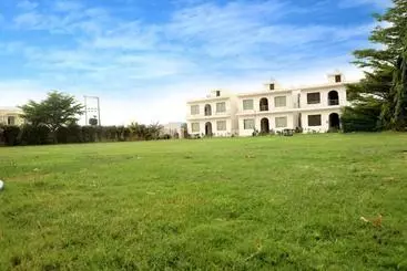 Hotel Aravali Hills Resort