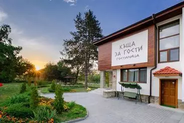 Majatalo Guesthouse Gostilitsa