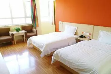 Hotel 7days Inn Dongsheng Railway Station