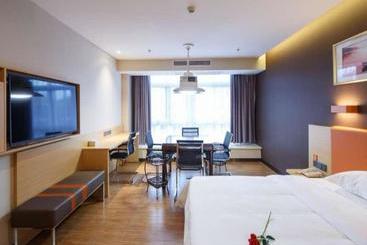 Hotel 7days Premium Chongqing Liangping People S Square Center Branch