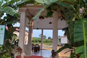 Koh Ker Hotel And Restaurant