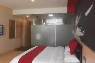 Thank Inn Plus Hotel Jiangsu Suzhou Taicanggang District Fuqiao