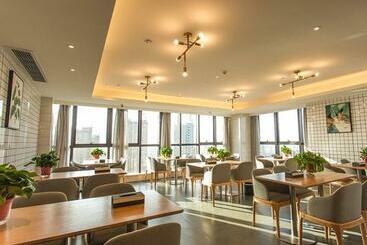 Hotel Greettree Inn Fuyang Jieshou Renmin Road Guozhen Plaza