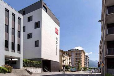 Hotel Ibis Locarno