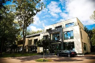 Relais & Châteaux Hotel Burg Schwarzenstein