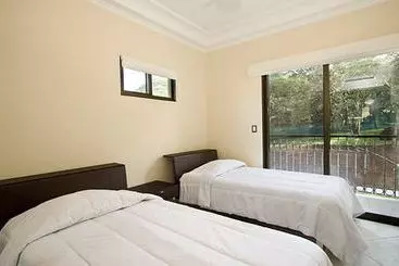 Hotel The Oaks Tamarindo Condominiums