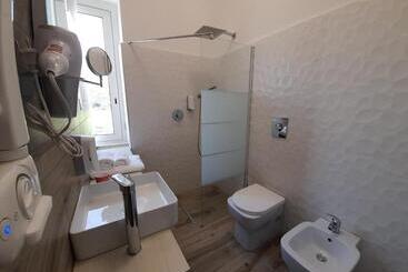 膳宿费 Arco Vesuviano