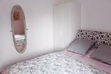 Bed and Breakfast Ce Petit Chemin