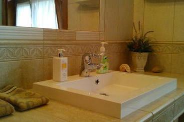 Bed and Breakfast Katica Vendégház Szobák Somogyvár