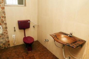 Resort Anand Villa 5bhk Lonavala