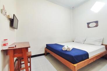 Happy Syariah Hotel Near Jombor Mitra Reddoorz