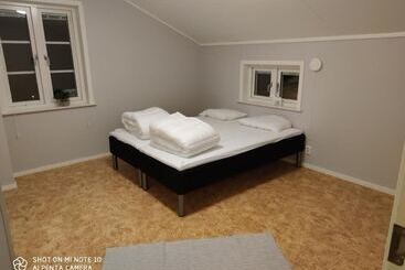 קוטג'' Romme Stugby