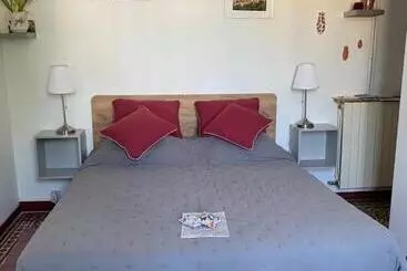 Bed and Breakfast Côté Court