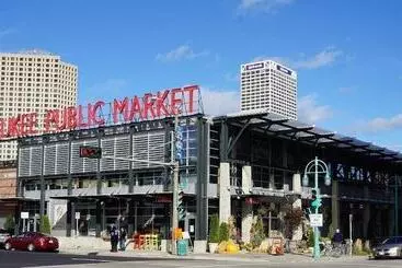 Hotelli Kinn Guesthouse Downtown