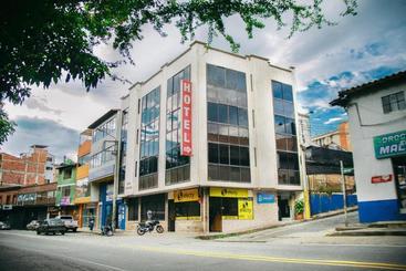 Hotel Juliana Real San Gil