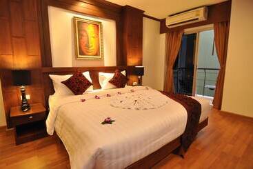 ホテル Hemingway S