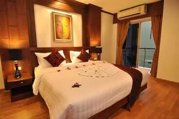 ホテル Hemingway S