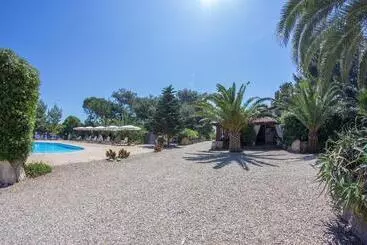 アパートホテル Albergo Residenziale Menhirs