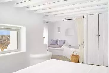 Mykonos Lolita, A Grecotel Resort To Live