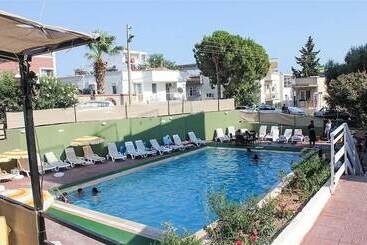 בית מלון כפרי Didyma House