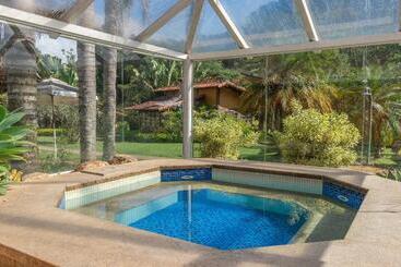 Отель Bomtempo Itaipava By Castelo Itaipava