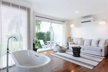 Villa Nalinnadda Petite Hotel & Spa, Adults Only   Sha Extra Plus