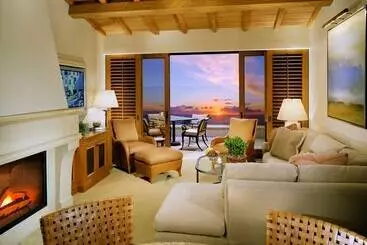 The Resort At Pelican Hill