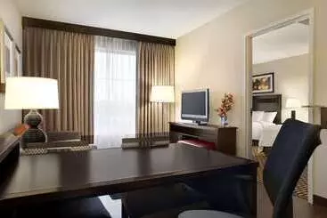 Отель Embassy Suites By Hilton Jackson North Ridgeland