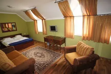 Hotel Gibraltar Vendeghaz