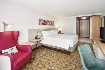 هتل Hilton Garden Inn Columbus