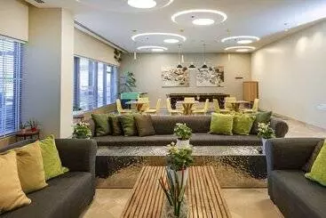 Sadot Hotel Ben Gurion Airport   An Atlas Boutique