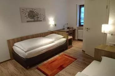 ホテル Gasthof Weißes Lamm