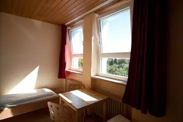 Hotel Haus International Hostel