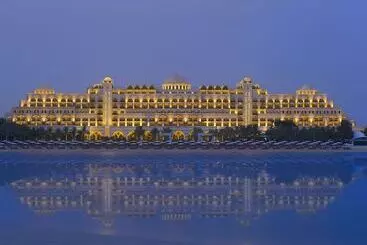 酒店 Jumeirah Zabeel Saray Dubai