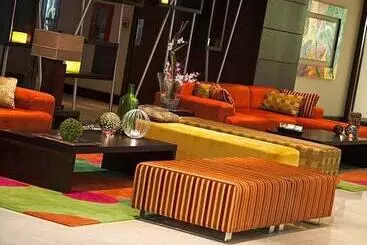 هتل Renaissance Caracas La Castellana