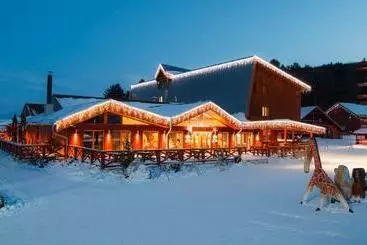 Hotelli Apartmány Humno