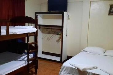 بنسيون Hospedaje Tropical Dreams