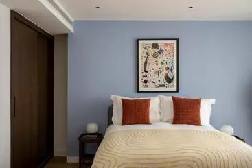 Huoneistohotelli Cove Landmark Pinnacle