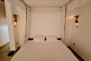 هتل Gkat Resort